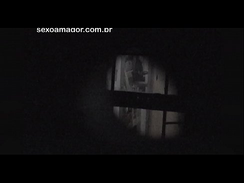 ❤️ Blondie tiġi filmata segretament minn voyeur tal-viċinat moħbi wara briks vojta Porno vk lilna mt.samoanalitika.ru
